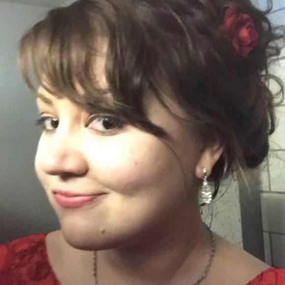 Meet your Posher, Rosie - Picture 1 of 1